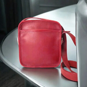 Vintage Coach “9817” Camera bag in red